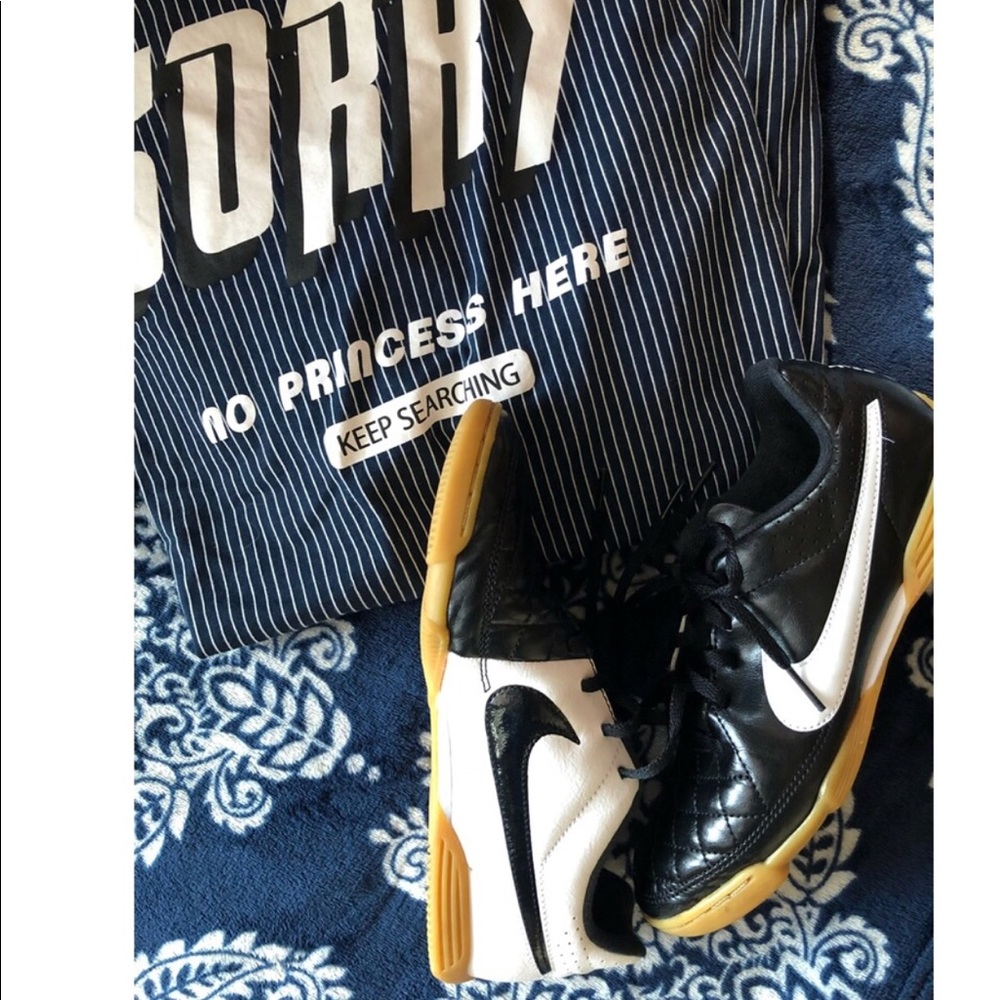 Nike Tiempo